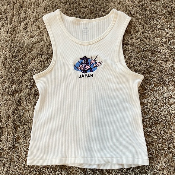 Brandy Melville Tops White Brandy Japan Tank Top Poshmark Brandy Melville Tops White Brandy Japan Tank Top Poshmark
